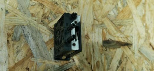 Кнопка корректора фар W124 1989 E260 M103.940
