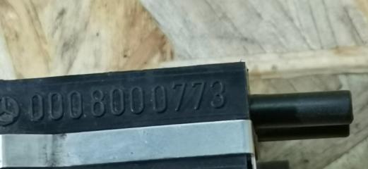 Кнопка корректора фар W124 1989 E260 M103.940