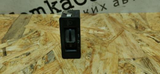 Кнопка корректора фар W124 1989 E260 M103.940