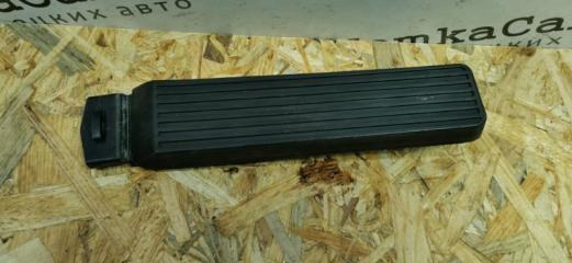 Педаль газа w123 1980 Седан M123.920