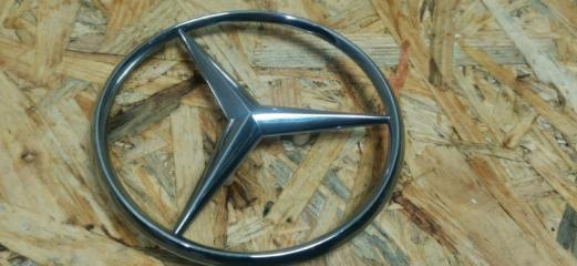 Эмблема на крышку багажника Mercedes W124 1991
