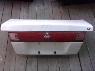 Крышка багажника NISSAN SUNNY