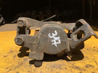 Запчасть суппорт передний правый ISUZU FARGO