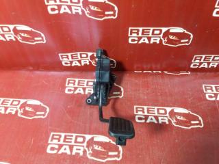 Педаль газа TOYOTA VITZ 2006