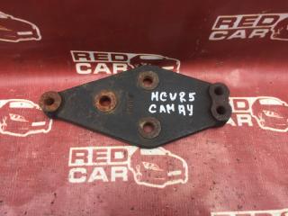 Крепление редуктора TOYOTA CAMRY контрактная Крепление редуктора TOYOTA CAMRY