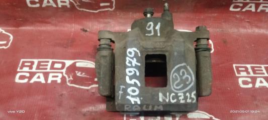 Суппорт передний левый TOYOTA RAUM