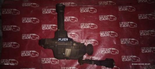 Редуктор передний