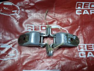 Петля двери передняя левая HONDA FIT