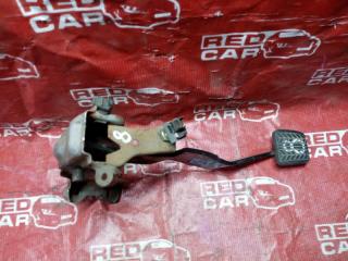 Педаль тормоза MAZDA FAMILIA