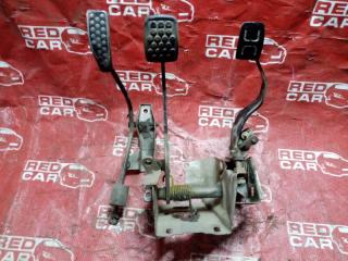 Педаль тормоза TOYOTA DUET