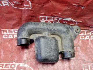 Патрубок воздушного фильтра TOYOTA CORONA