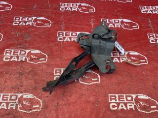 Запчасть петля капота MAZDA AXELA 2011