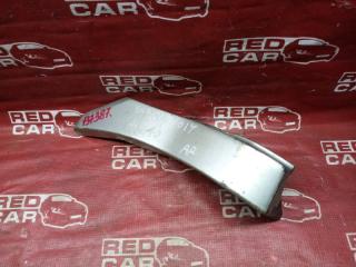 Накладка на крыло передняя левая TOYOTA ESTIMA