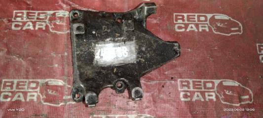 Кронштейн HONDA