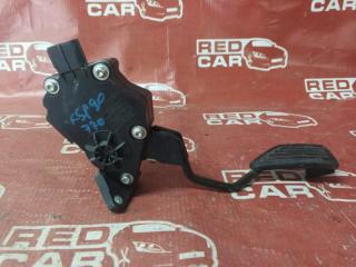 Педаль газа передняя TOYOTA VITZ 2005