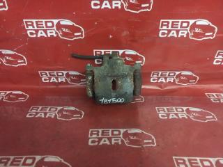 Суппорт передний правый TOYOTA BB 2005