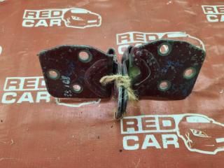 Петля крышки багажника TOYOTA HILUX SURF