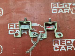 Петля крышки багажника NISSAN MARCH