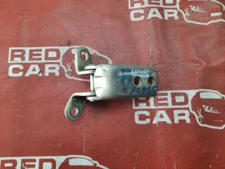 Петля двери передняя правая TOYOTA FUNCARGO