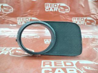 Заглушка бампера передняя правая TOYOTA WISH контрактная Заглушка бампера передняя правая TOYOTA WISH