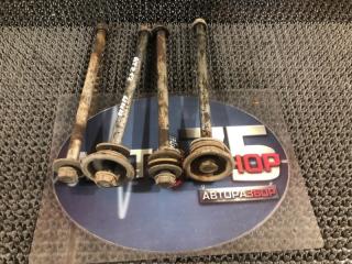 Болт подвески задний TOYOTA CARINA 1997