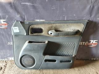 Обшивка боковой двери передняя правая TOYOTA RAV4 2000