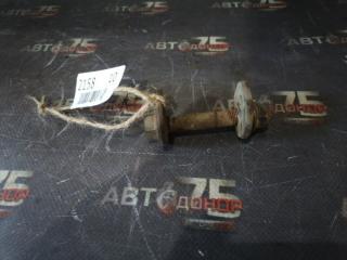 Болт развальный задний TOYOTA MARK II 1993