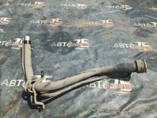 Горловина топливного бака TOYOTA CARINA