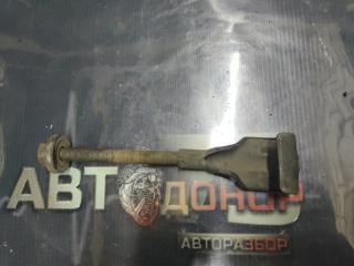 Болт крепления запасного колеса NISSAN VANETTE