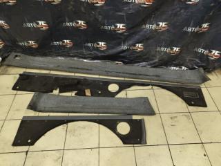 Обшивка багажника задняя NISSAN VANETTE