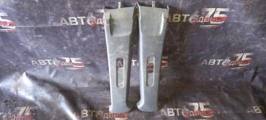 Накладка на стойку кузова TOYOTA HARRIER Б/У Накладка на стойку кузова TOYOTA HARRIER