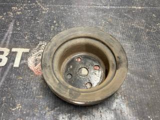 Шкив помпы NISSAN VANETTE 2001