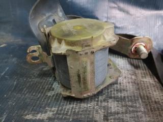 Ремень безопасности передний правый TOYOTA HIACE 1993 Б/У Ремень безопасности передний правый TOYOTA HIACE 1993