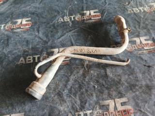 Горловина топливного бака TOYOTA CARINA 1993