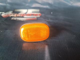 Повторитель поворота в крыло TOYOTA CALDINA 2002