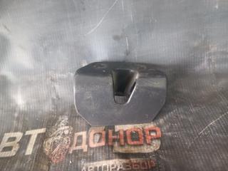 Заглушка крепления сиденья задняя правая TOYOTA CALDINA 2002 Б/У Заглушка крепления сиденья задняя правая TOYOTA CALDINA 2002