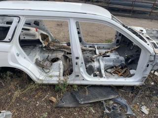Порог кузова правый NISSAN AVENIR 2001