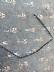 Уплотнитель стекла двери TOYOTA COROLLA