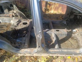 Центральная стойка кузова правая HONDA HR-V Б/У Центральная стойка кузова правая HONDA HR-V