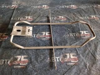 Крепление запасного колеса NISSAN EXPERT Б/У Крепление запасного колеса NISSAN EXPERT