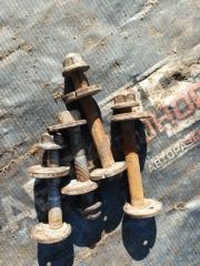 Болт развальный задний NISSAN PATROL 2014