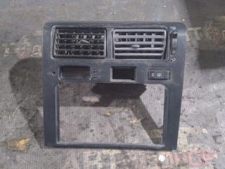 Центральная консоль TOYOTA CORONA