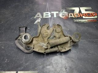 Замок капота NISSAN TERRANO 2000 Б/У Замок капота NISSAN TERRANO 2000