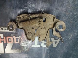 Замок капота передний NISSAN SUNNY Б/У Замок капота передний NISSAN SUNNY