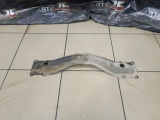 Крепление глушителя NISSAN CEFIRO 1999