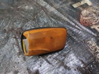 Повторитель поворота в крыло передний левый TOYOTA WINDOM 1991