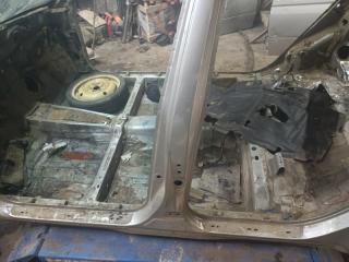 Центральная стойка кузова левая TOYOTA VISTA Б/У Центральная стойка кузова левая TOYOTA VISTA