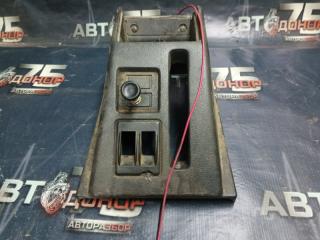 Консоль между сидений SUZUKI ESCUDO 1989