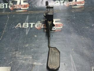 Педаль газа TOYOTA WISH 2011