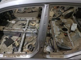 Центральная стойка кузова левая TOYOTA PREMIO 2002 Б/У Центральная стойка кузова левая TOYOTA PREMIO 2002